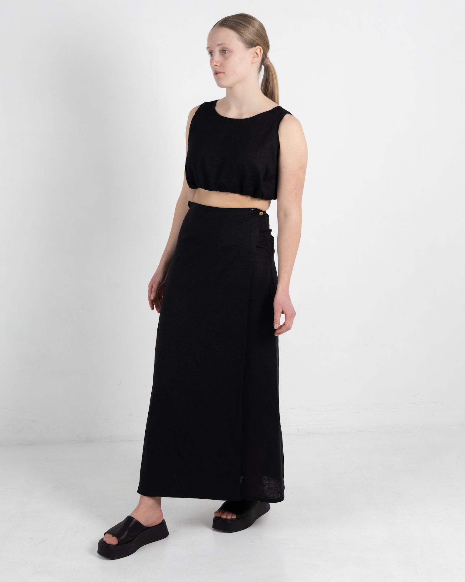 SAMPLE SALE: LOUNA-TOPPI