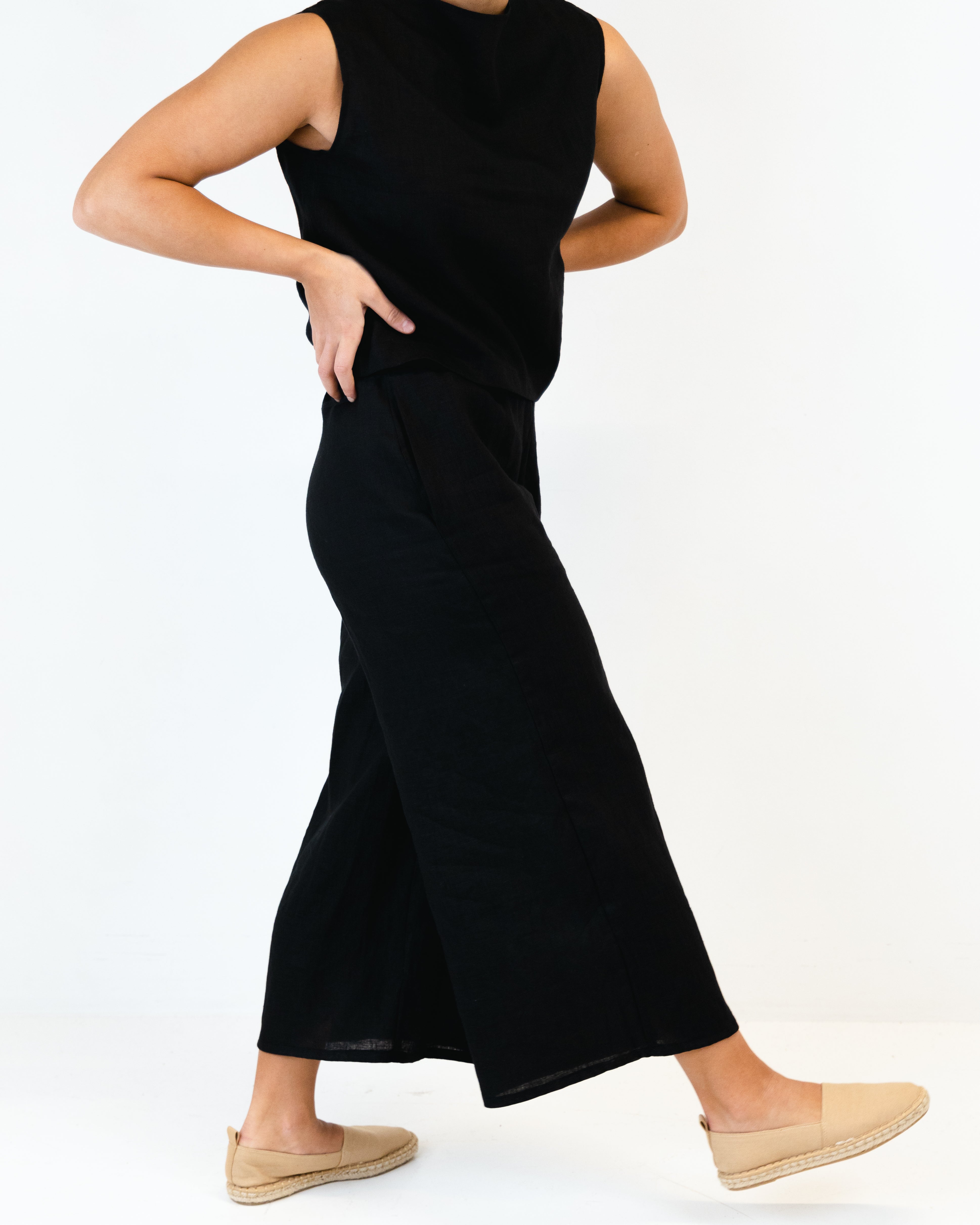SAMPLE SALE: LIEHU-HOUSUT