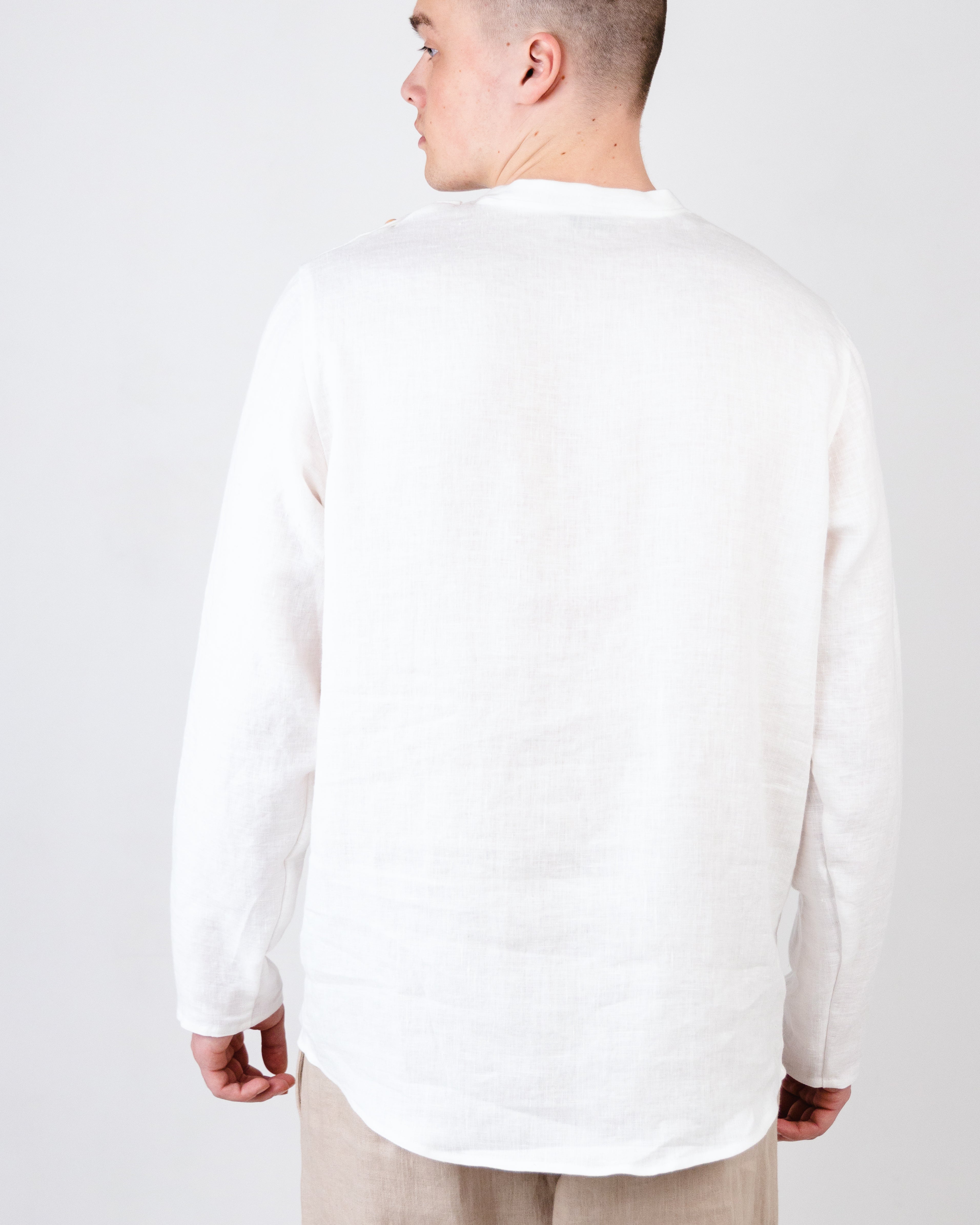 SAMPLE SALE: POUTA-PAITA, AIKUISET