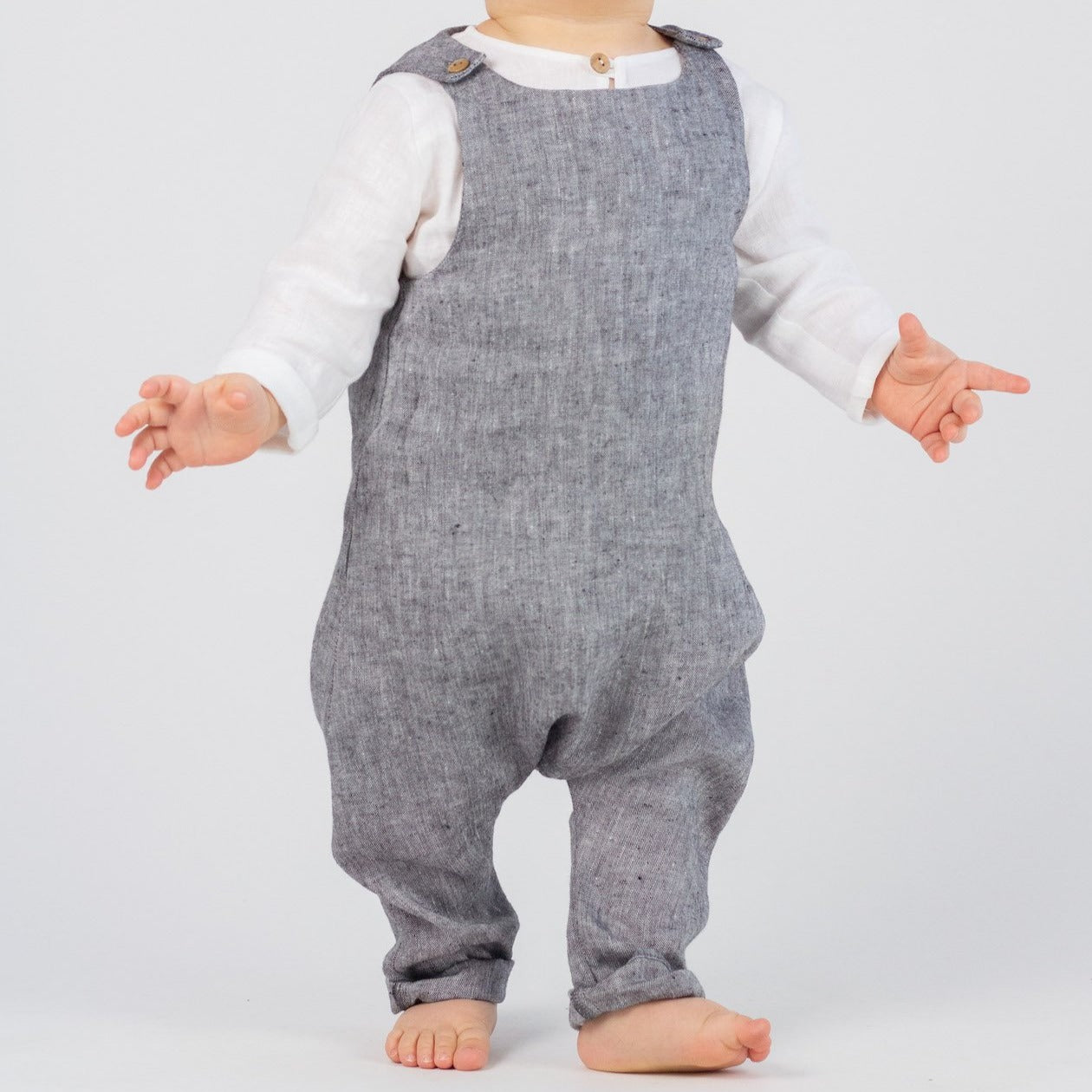 SAMPLE SALE: PASAATI-HENKSELIHOUSUT