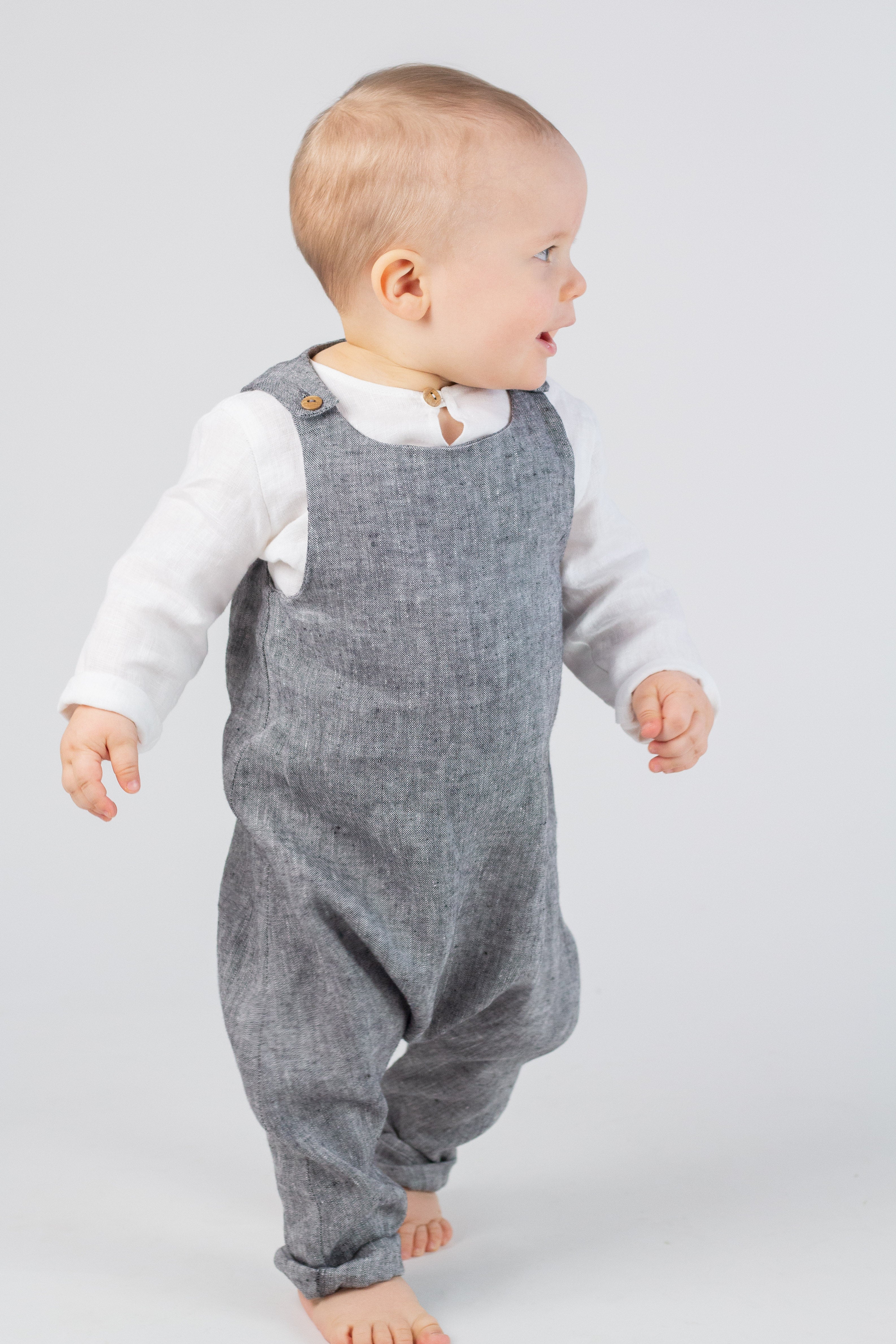 SAMPLE SALE: PASAATI-HENKSELIHOUSUT