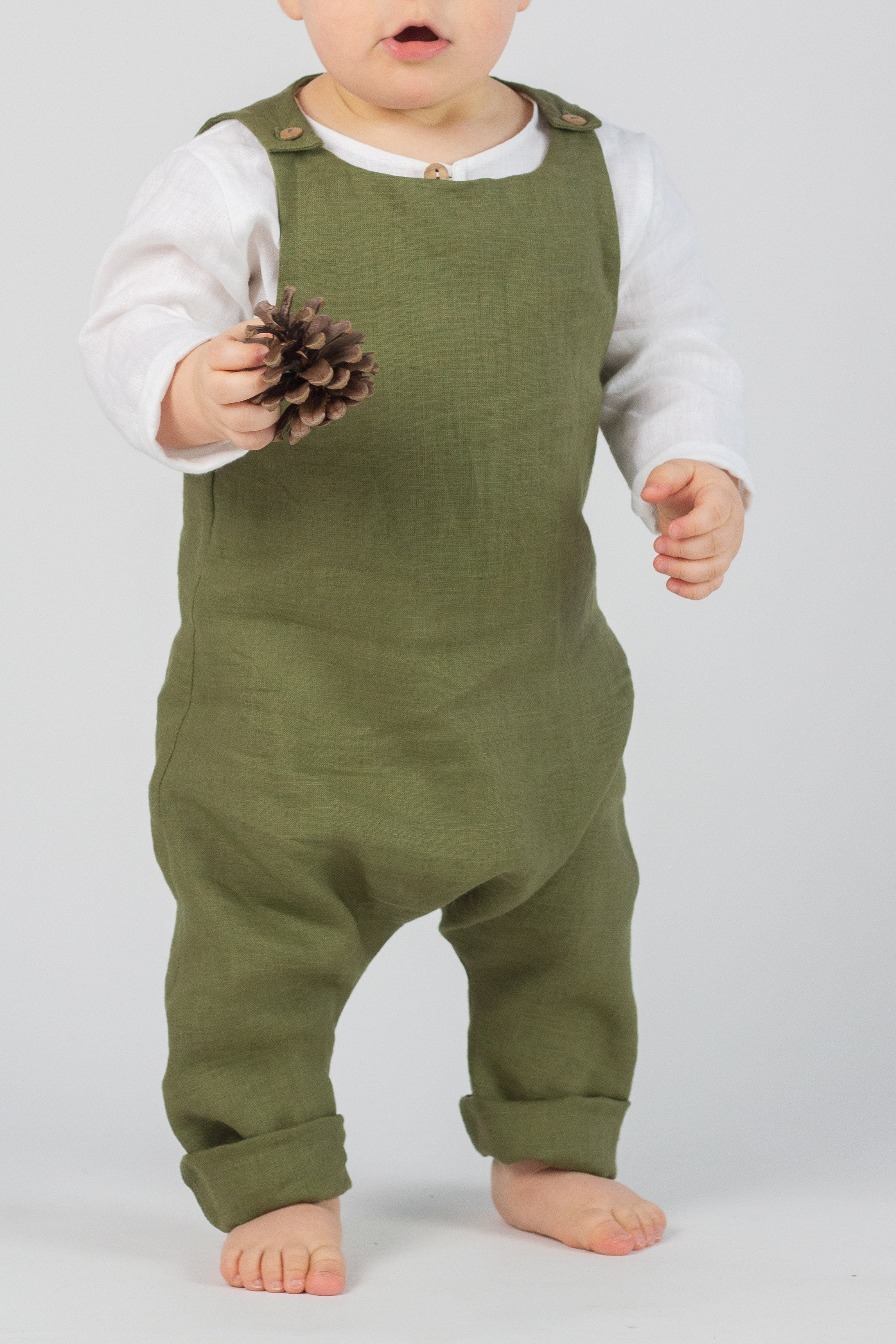 SAMPLE SALE: PASAATI-HENKSELIHOUSUT